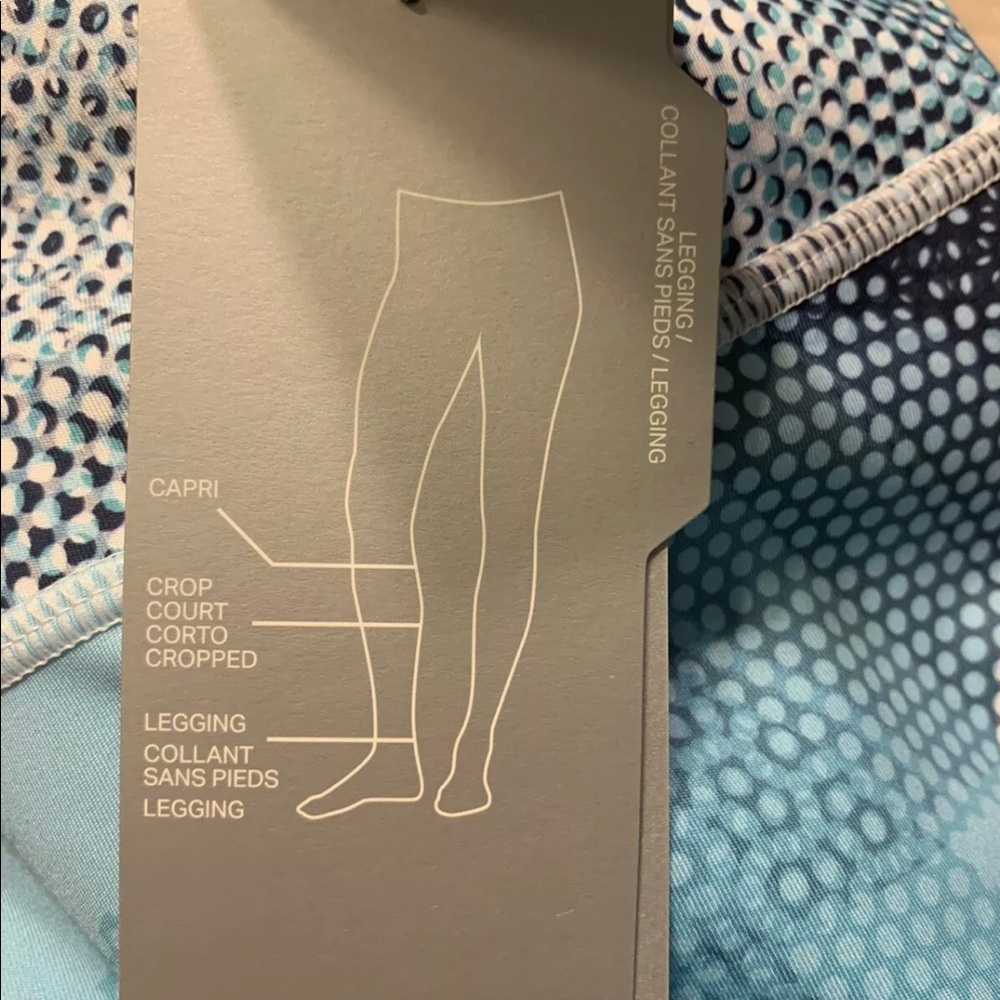 NWT Under Armour Womens Breathelux Printed Legging - Picture 9 of 10